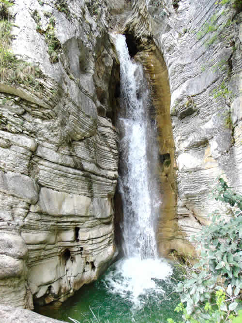 Cascata del Salinello Gole del Salinello