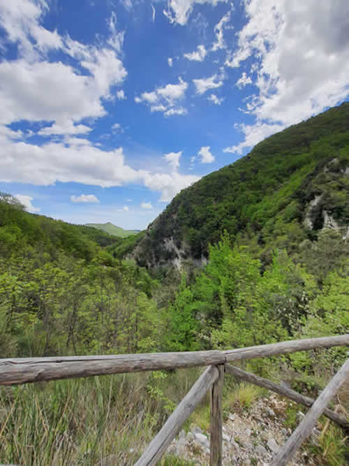 Panorama dalle Gole del Salinello