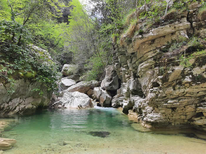 Piscina naturale fiume Salinello