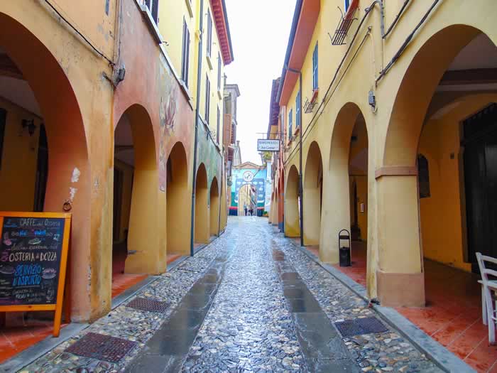 Via principale Dozza Bologna
