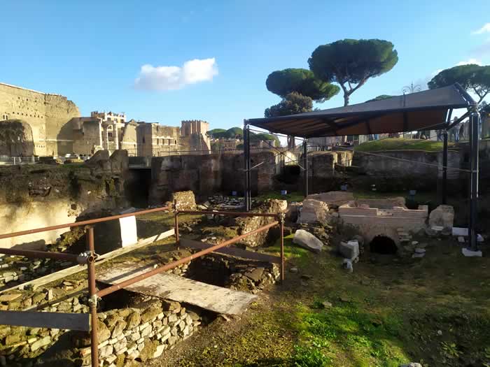 Fori Imperiali antica Roma