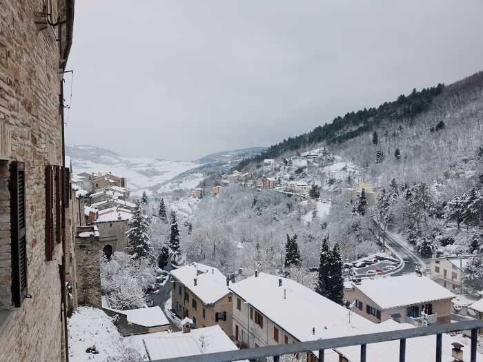 Borgo di Serra San Quirico