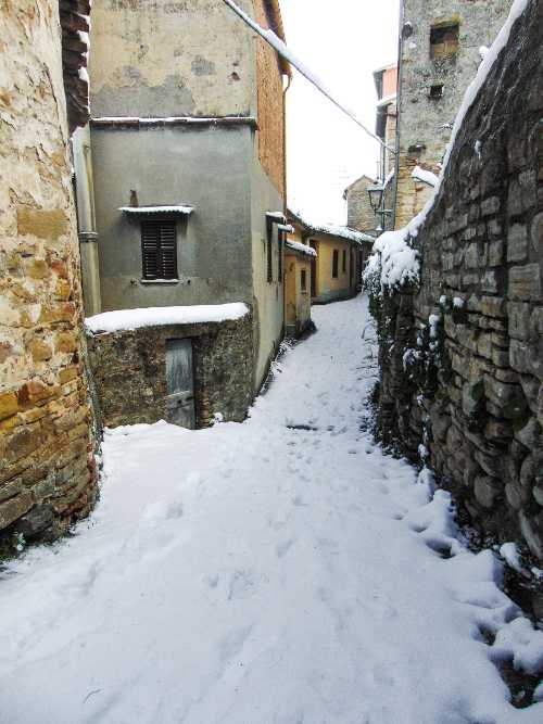 Vicolo di Serra San Quirico