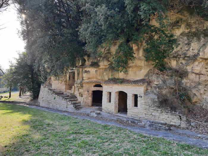 Grotte Eremo dei Frati Bianchi