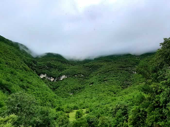 Nuvole in montagna