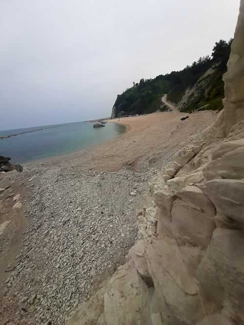 Spiaggia Sottosanta Numana