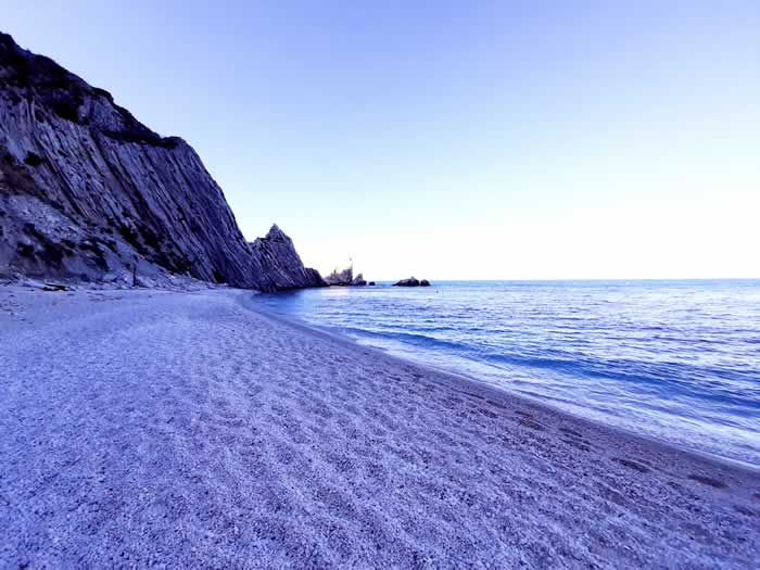 Spiaggia Due Sorelle Monte Conero Sirolo