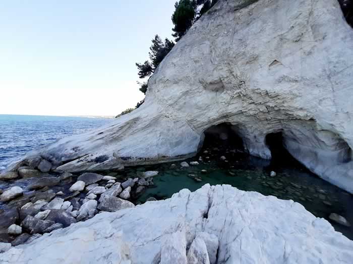 Grotta Urbani